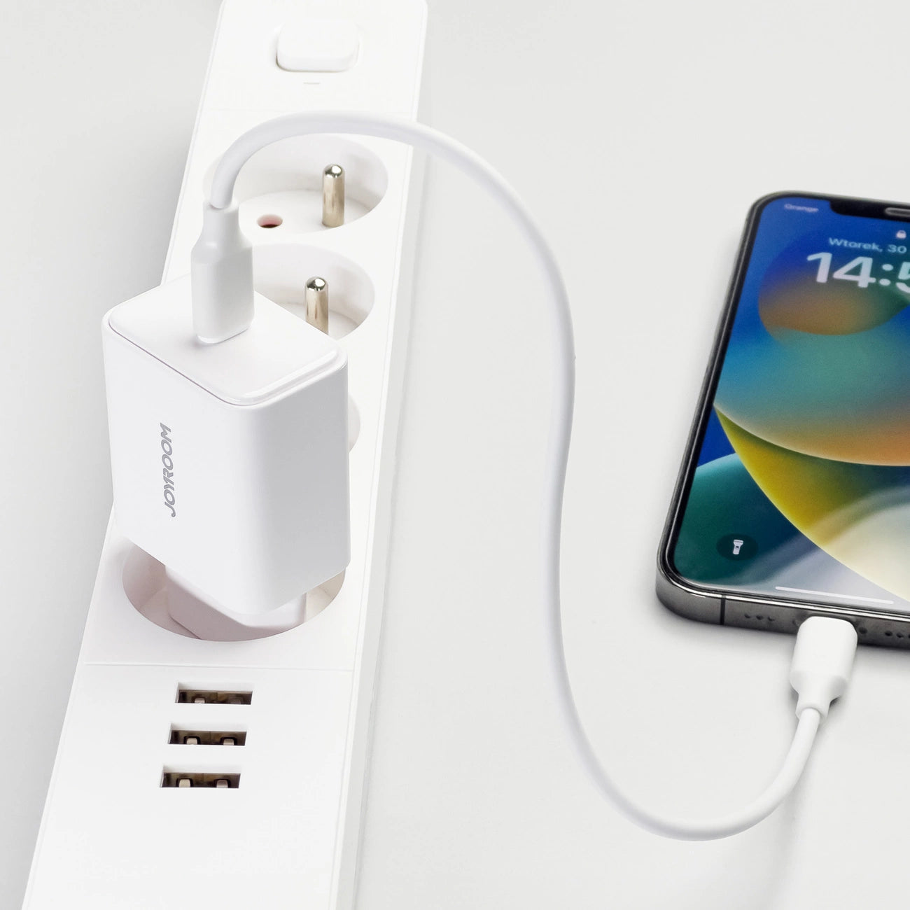 Joyroom 20W USB C Charger : Efficient and Safe Charging - MIZO.at