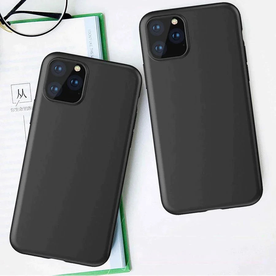 iPhone 15 Plus soft Gel Phone Cover - Black - MIZO.at