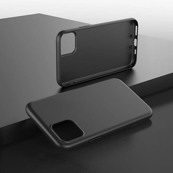 iPhone 14 Pro - Black Soft Case Flexible Gel Cover for - MIZO.at